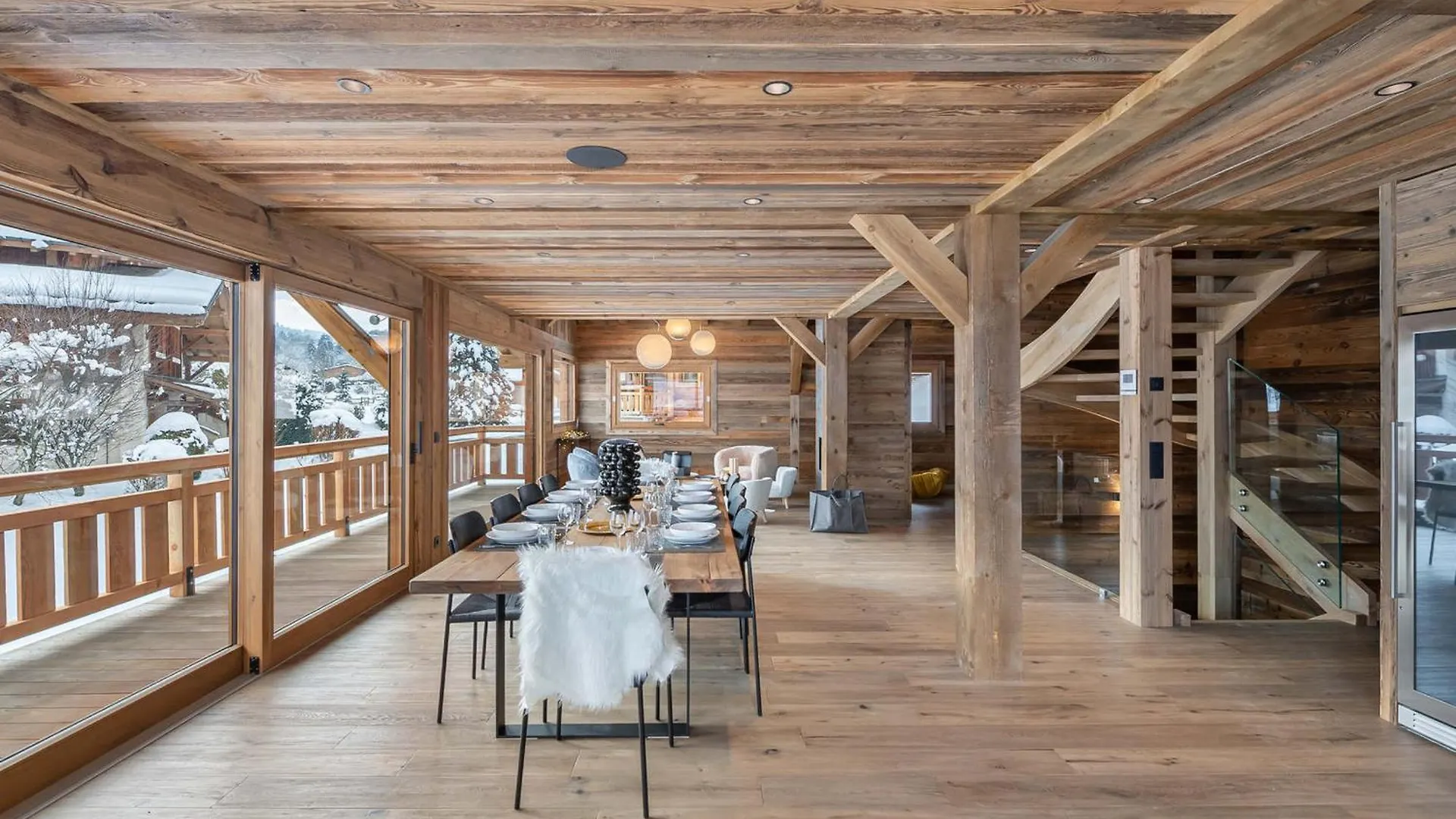 Chalet Neuf Avec Sauna, Garage, Terrasse Et Services Inclus A Combloux - Fr-1-569-69 France